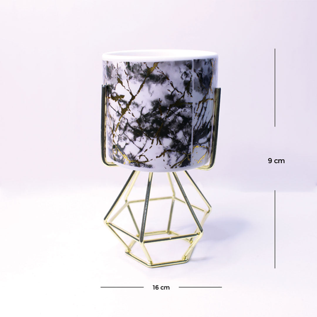 Mounty Table Planter Main image